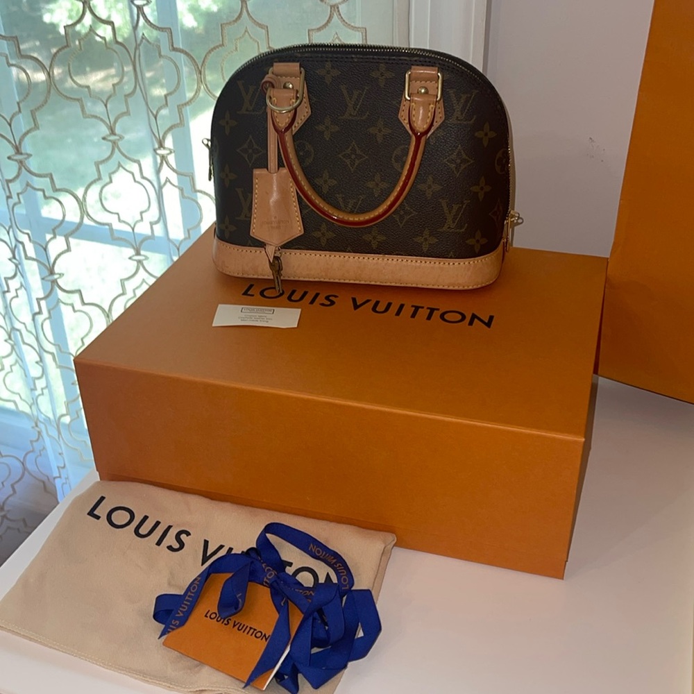 Louis Vuitton ALMA BB MONOGRAM
M53152